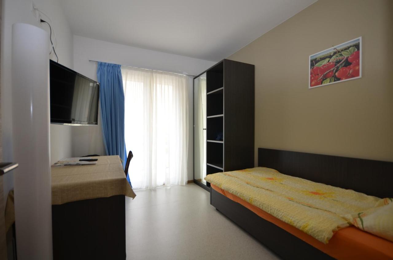 Albergo Elvezia Monteceneri Habitación foto